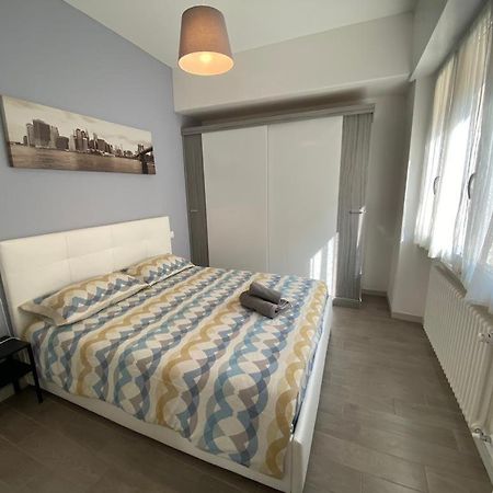Gianluca Apartments 7A Финале Лигуре Экстерьер фото